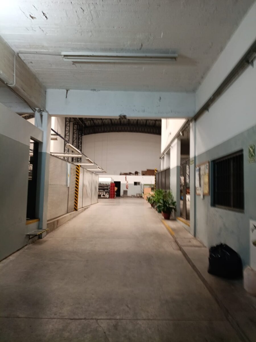 Galpón en venta Valentín Alsina Lanús 1.500 m2 Logístico T3 - 18