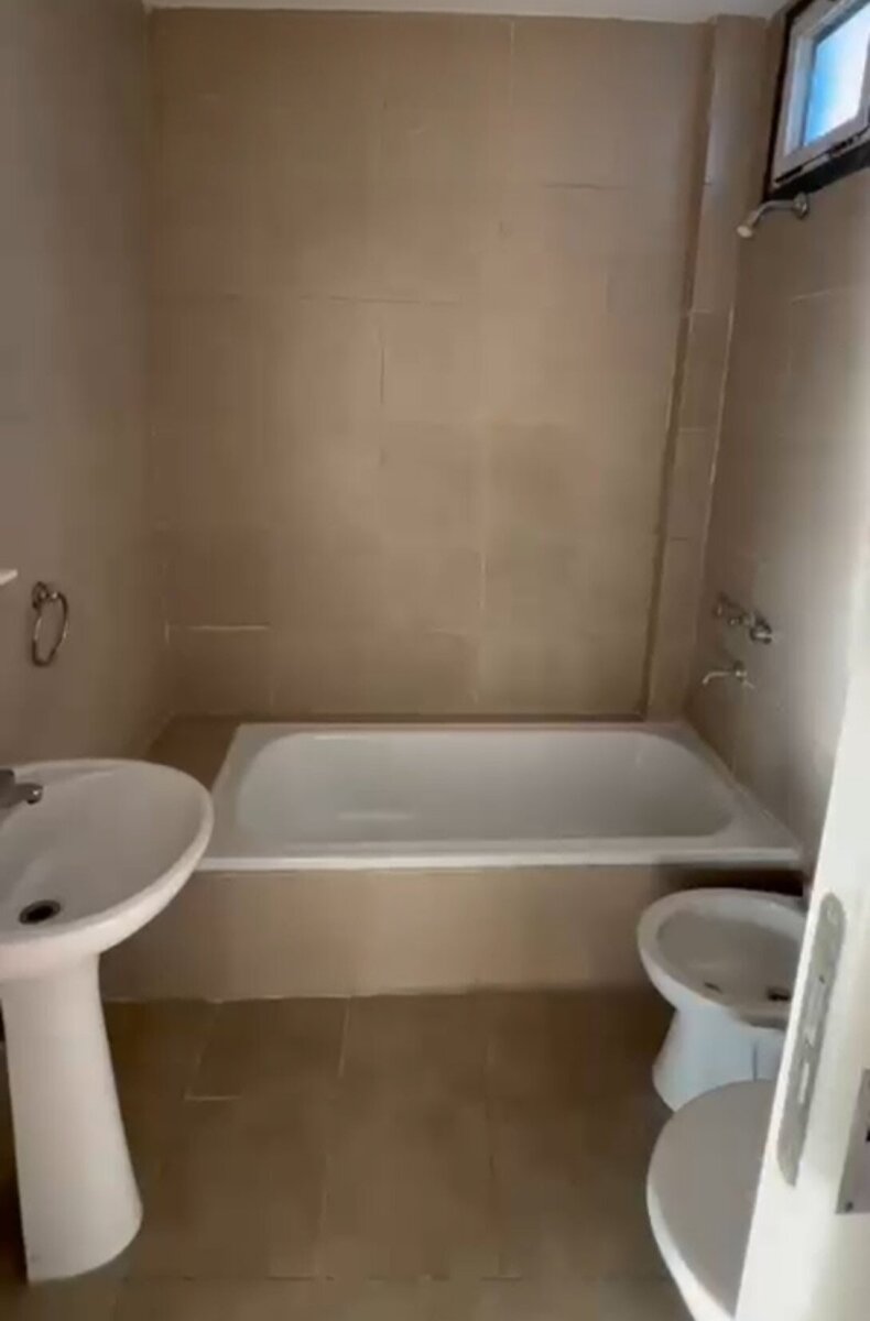 SAN MARTÍN CENTRO: DEPTO. 2 AMB. + COCHERA CUBIERTA!!! - 13