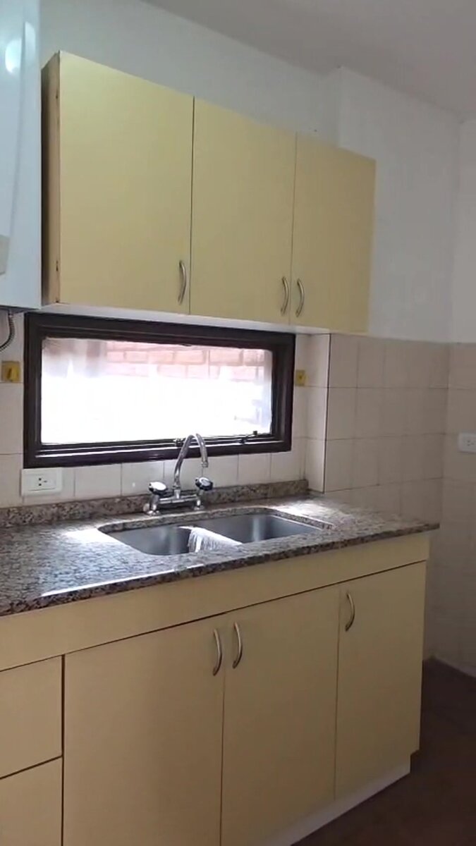 Departamento de 2 dormitorios con balcón al frente – Nueva Córdoba — foto 4