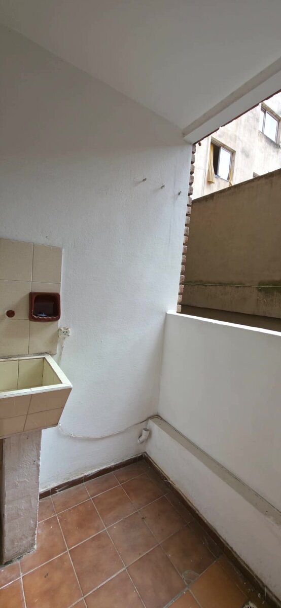 Departamento de 2 dormitorios con balcón al frente – Nueva Córdoba — foto 11