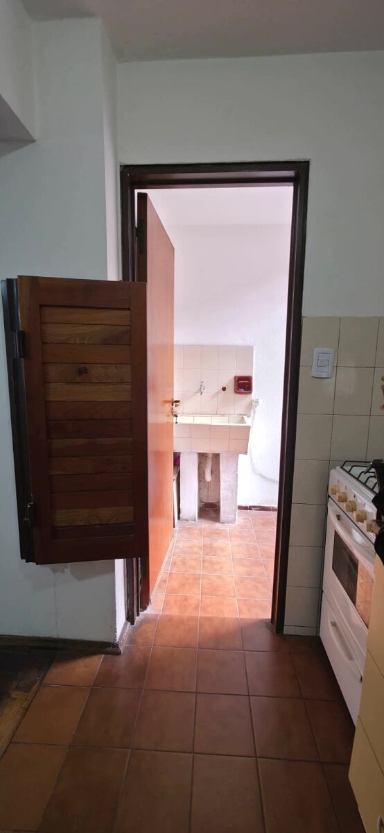 Departamento de 2 dormitorios con balcón al frente – Nueva Córdoba — foto 10
