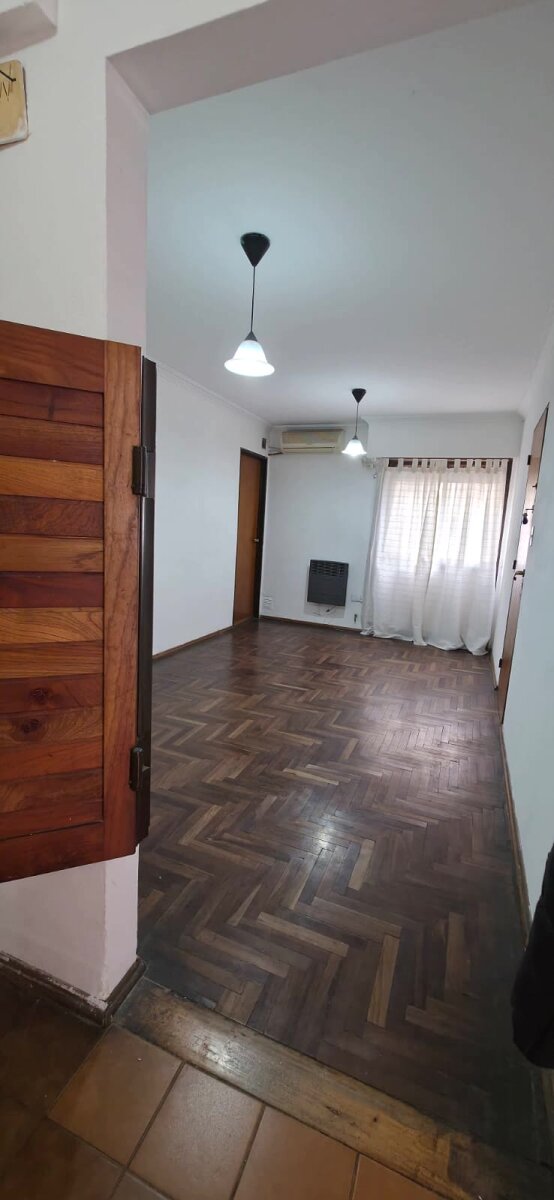 Departamento de 2 dormitorios con balcón al frente – Nueva Córdoba — foto 2