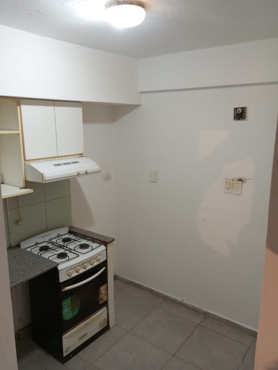 VENTA URQUIZA 1017 DEPARTAMENNTO DE UN DOR de un DORMITORIO CENTRICO - 11
