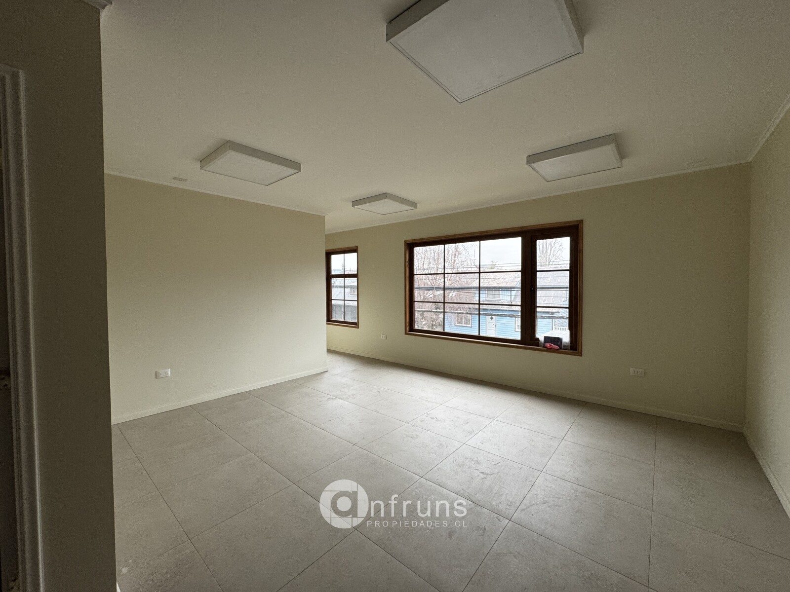 Local Comercial en Venta en Region de Aysen | 2 Dormitorios | 1 Baño | 2765 m² | UF 17 - 14
