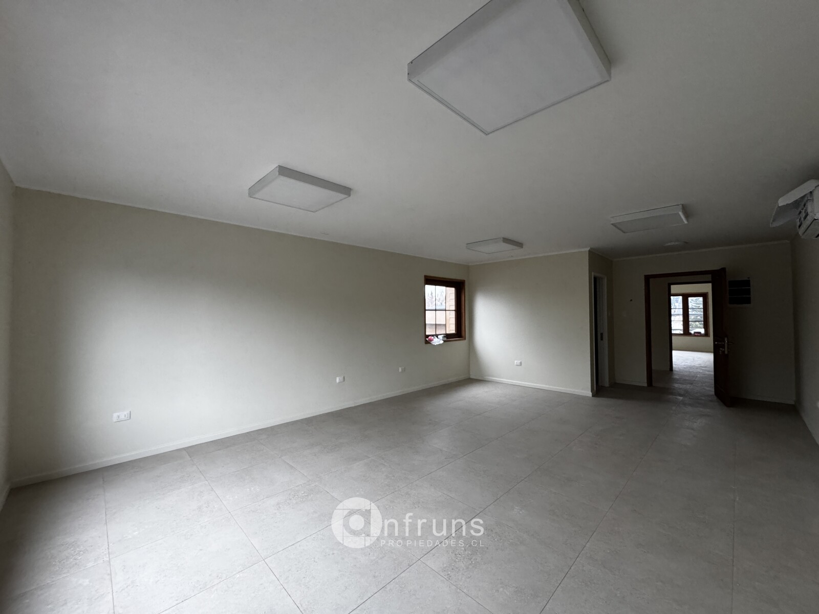 Oficinas Exclusivas Junto a Notaría y Conservador
