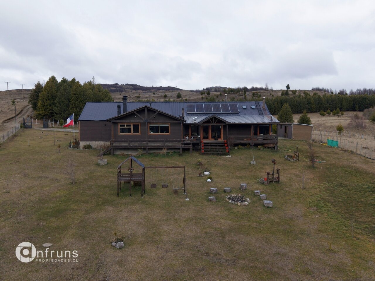 Terreno en Venta en Coyhaique | 4 Dormitorios | 2 Baños | 240 m² | $1.500.000 - 2