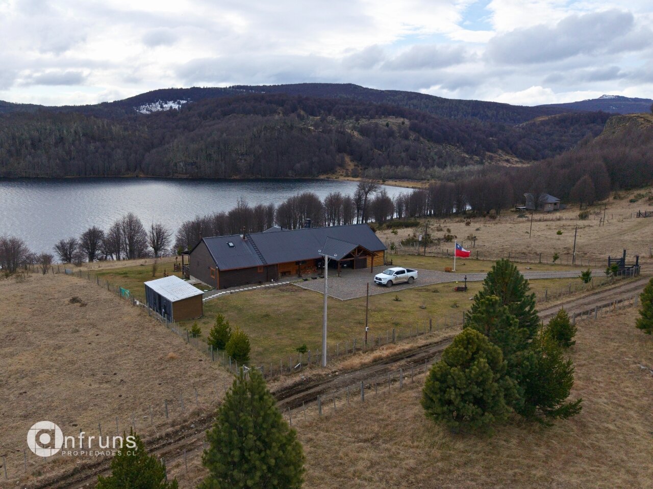 Terreno en Venta en Coyhaique | 4 Dormitorios | 2 Baños | 240 m² | $1.500.000 - 5