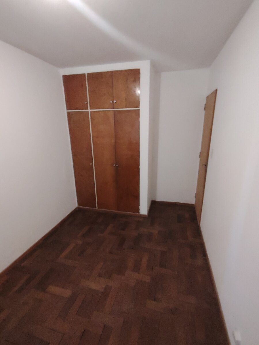 AV. PELLEGRINI 1362 08 04 - 22