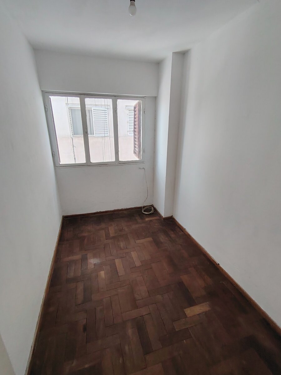 AV. PELLEGRINI 1362 08 04 - 14