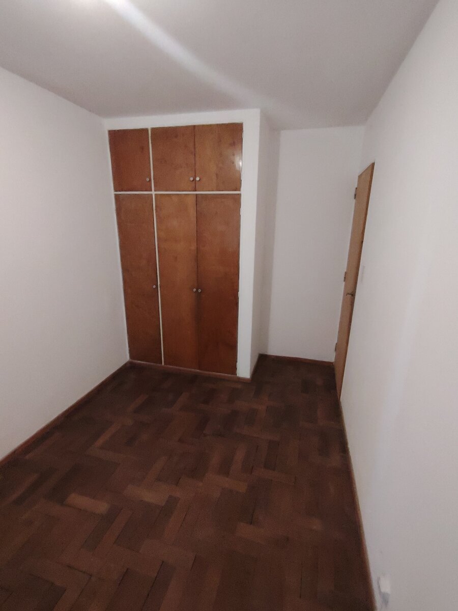 AV. PELLEGRINI 1362 08 04 - 21