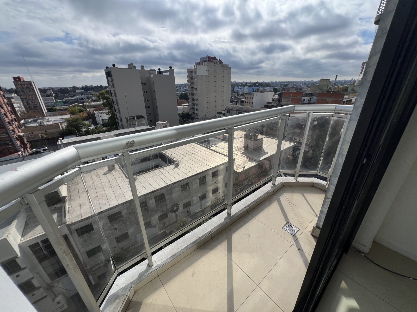 Departamento 3 ambientes 2 baños | Centro de San Justo - 15