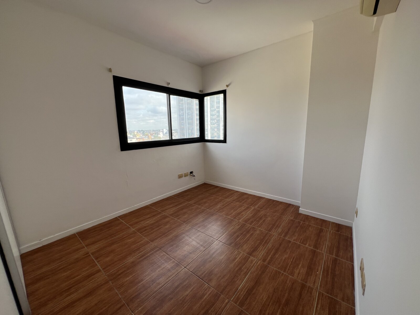 Departamento 3 ambientes 2 baños | Centro de San Justo - 19