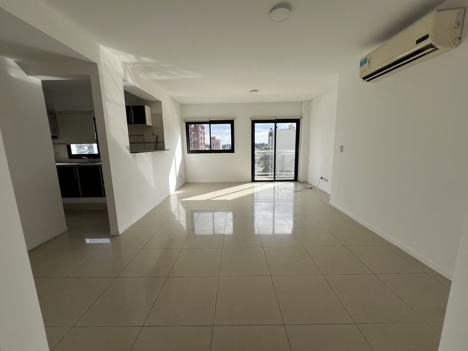Departamento 3 ambientes 2 baños | Centro de San Justo - 6