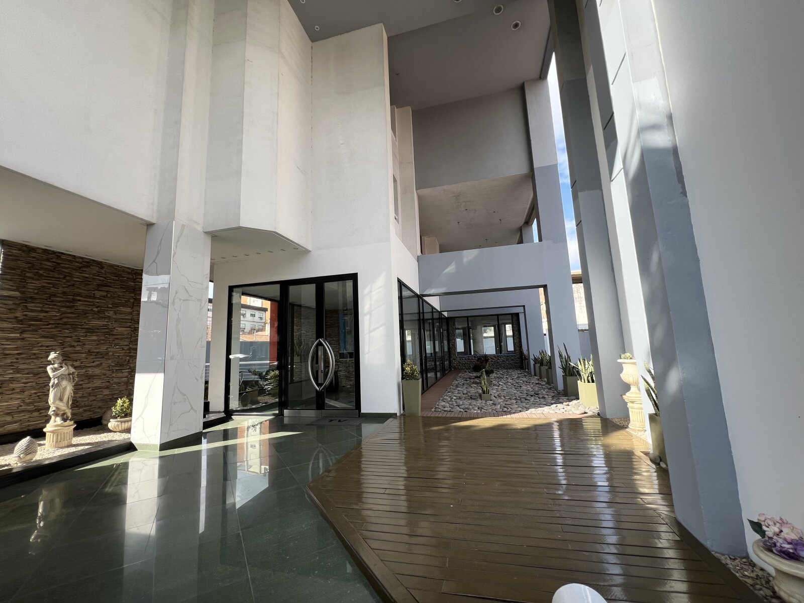 Departamento 3 ambientes 2 baños | Centro de San Justo - 10