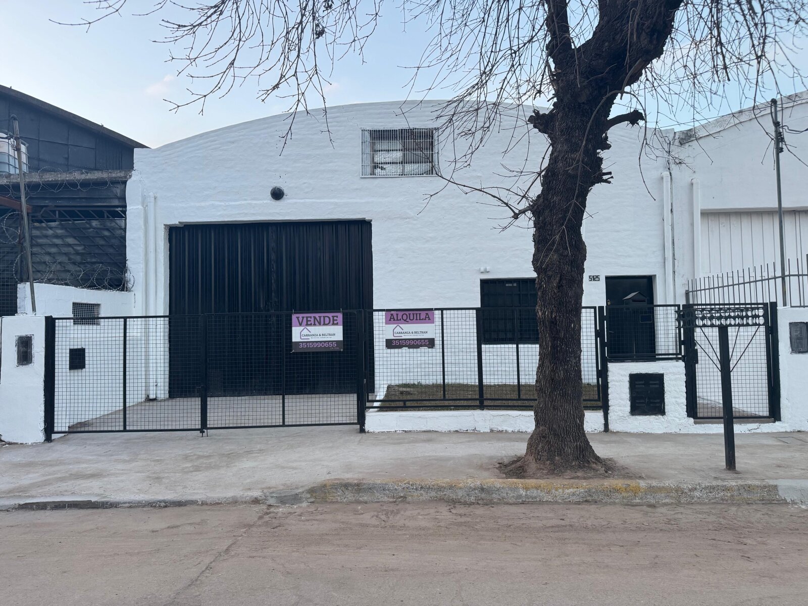 ALQUILO GALPÓN BARRIO DEAN FUNES