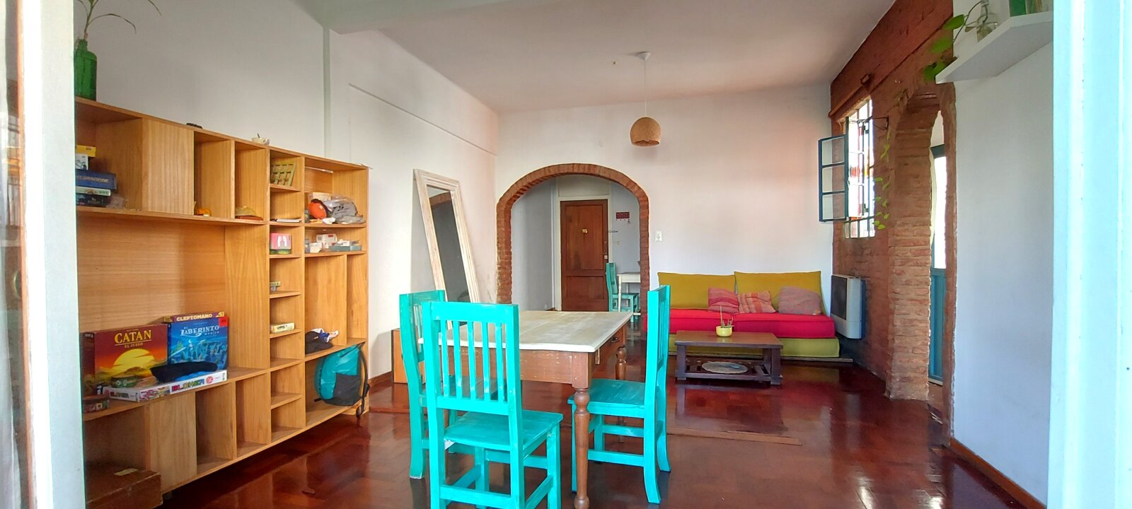92 m2 TOTALES -- con una terraza/patio increíble un 2 ambientes (antes 3 amb) - 7