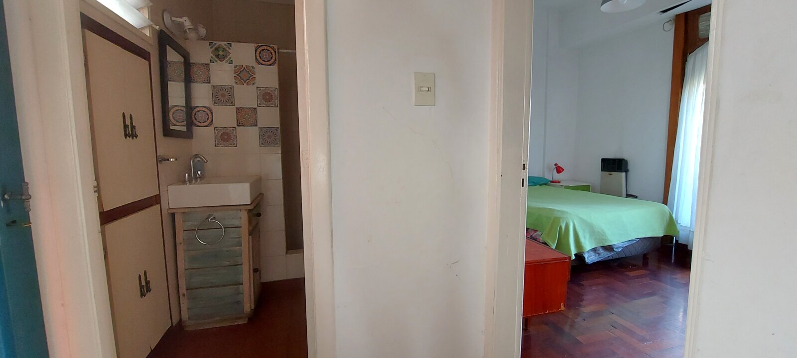 92 m2 TOTALES -- con una terraza/patio increíble un 2 ambientes (antes 3 amb) - 14