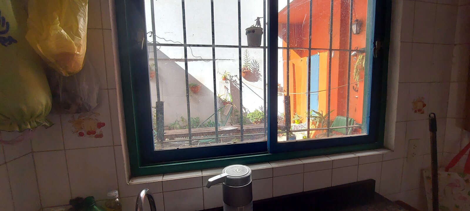 92 m2 TOTALES -- con una terraza/patio increíble un 2 ambientes (antes 3 amb) - 13
