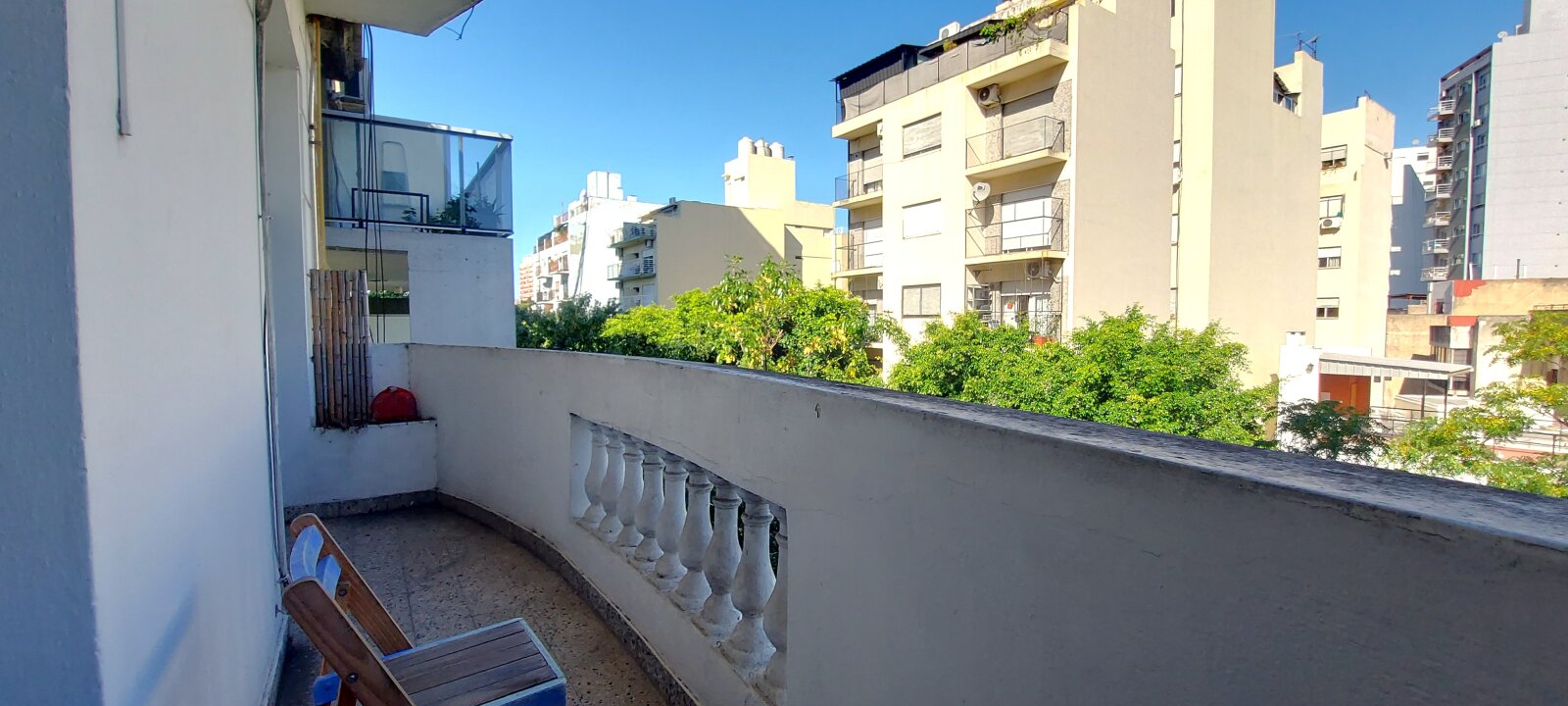 92 m2 TOTALES -- con una terraza/patio increíble un 2 ambientes (antes 3 amb) - 9
