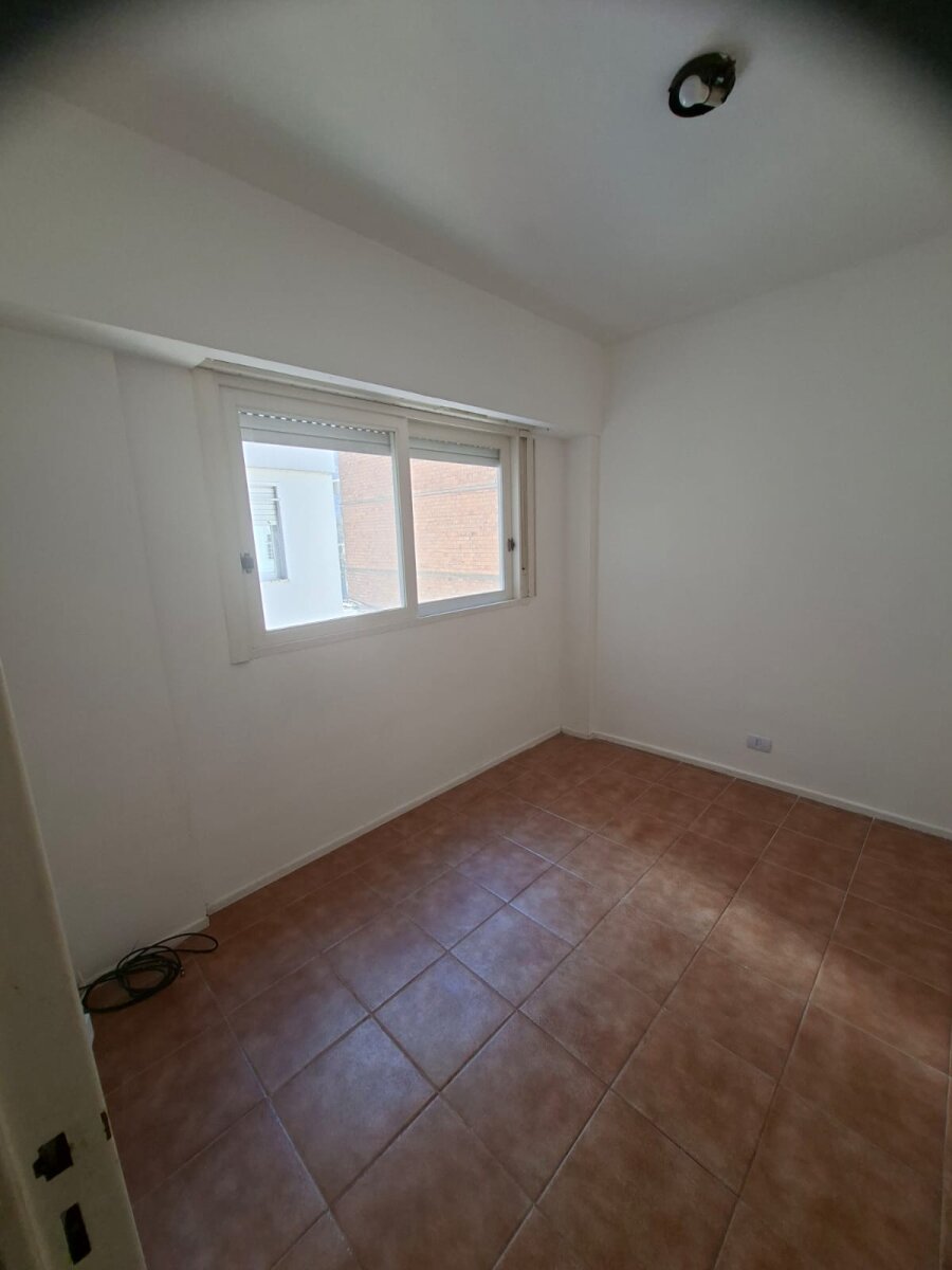 BOTANICO - VENTA 3 AMB. - OPORTUNIDAD!! - 28