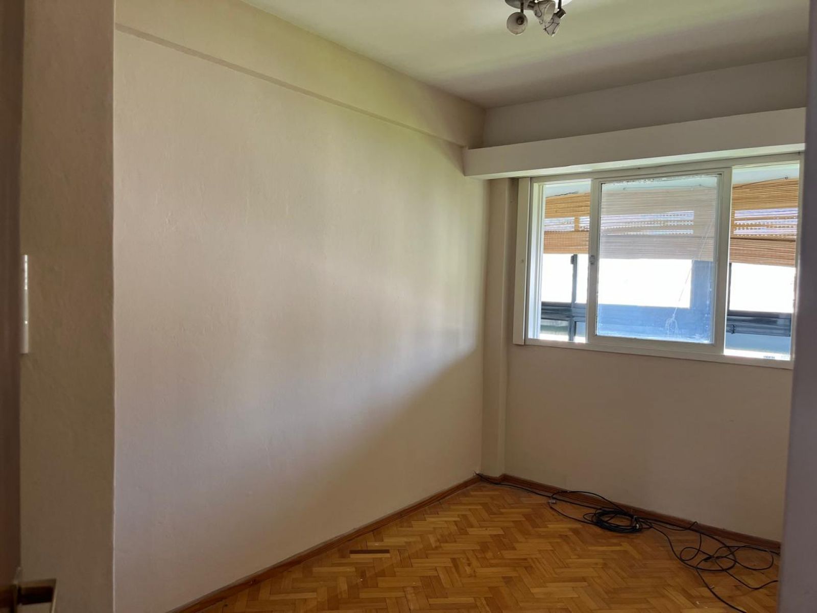 ENTRE RÍOS Y 3 DE FEBRERO OPORTUNIDAD AMPLIO AL FRENTE BALCON - 24