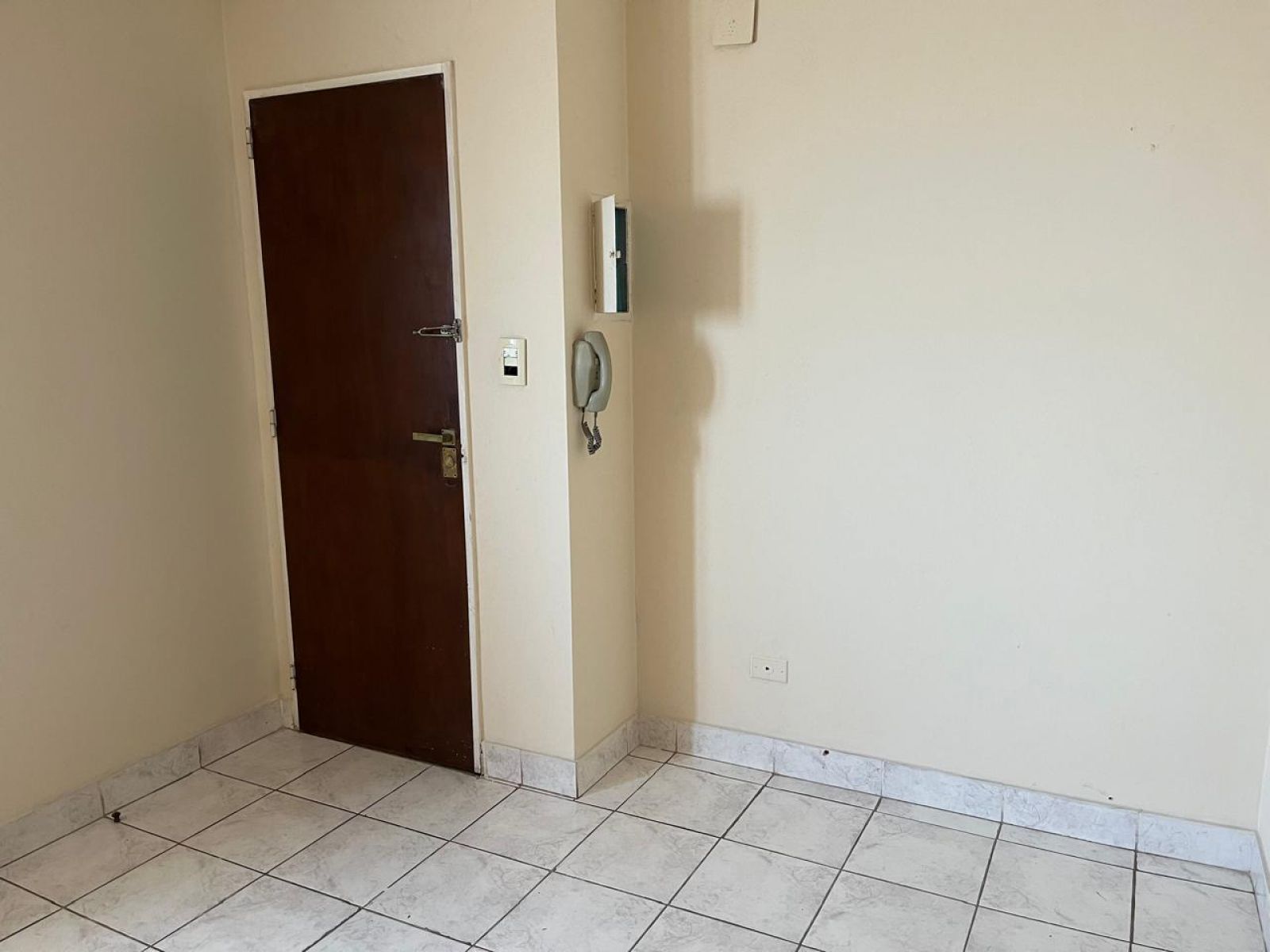 ENTRE RÍOS Y 3 DE FEBRERO OPORTUNIDAD AMPLIO AL FRENTE BALCON - 14