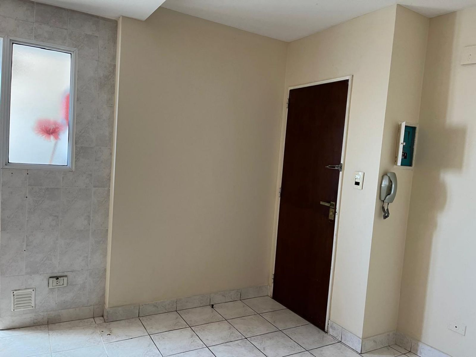 ENTRE RÍOS Y 3 DE FEBRERO OPORTUNIDAD AMPLIO AL FRENTE BALCON - 15