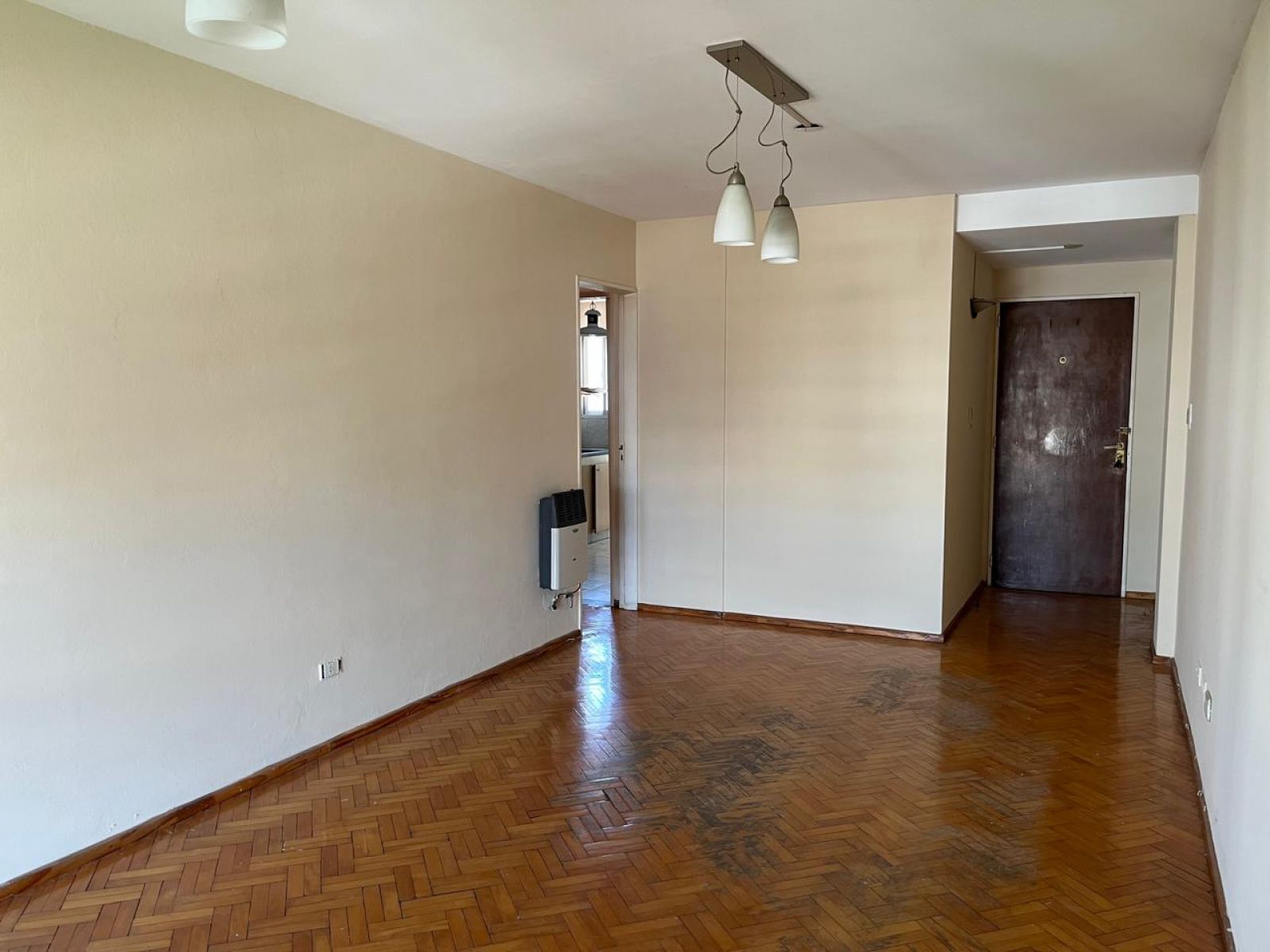 ENTRE RÍOS Y 3 DE FEBRERO OPORTUNIDAD AMPLIO AL FRENTE BALCON - 8