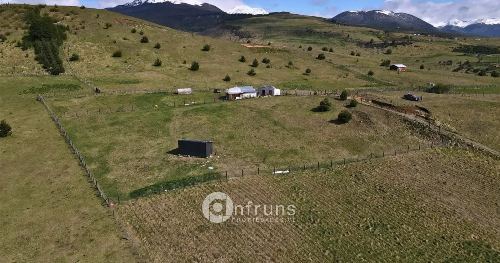 Parcela en Venta en Coyhaique | 15 Dormitorios | 15 Baños | 5000 m² | UF 932 - 2