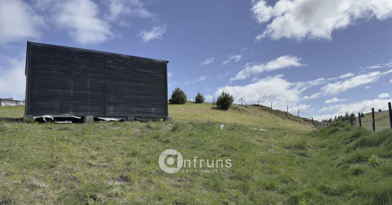 Parcela en Venta en Coyhaique | 15 Dormitorios | 15 Baños | 5000 m² | UF 932 - 6