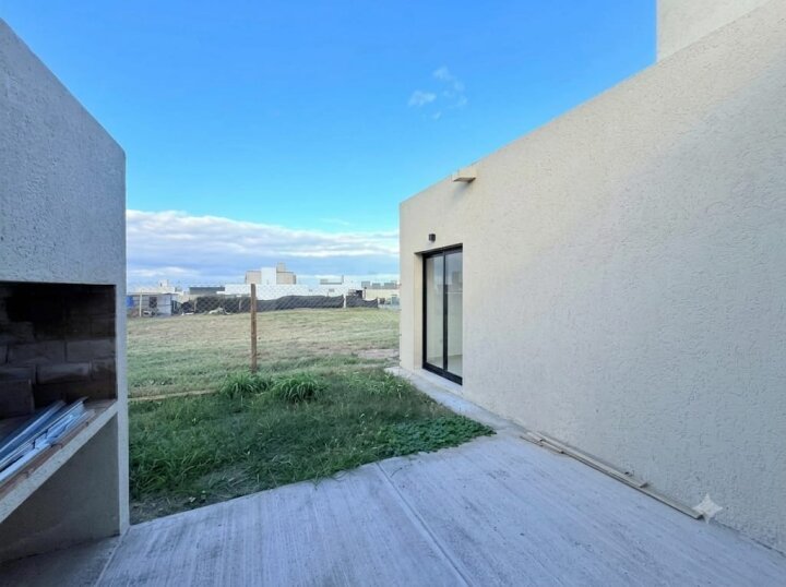 DÚPLEX EN VENTA  de 1 dormitorio en— DOCTA PARQUE