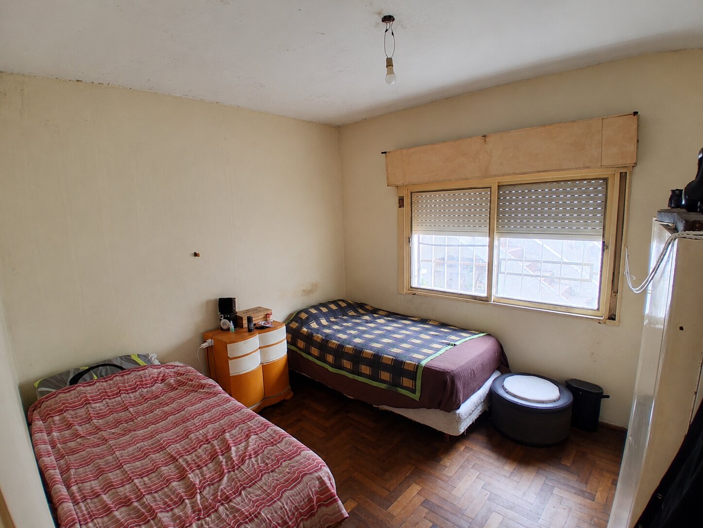 CASA DE PASILLO 2 DORMITOTIOS CON TERRAZA Y COCHERA - ARIJON 27 BIS - 10