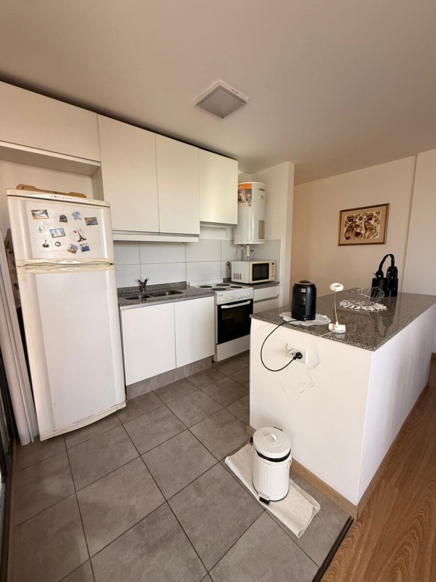 Departamento en Alquiler de 2 Dorm. con Cochera en Fisherton, Rosario - 2