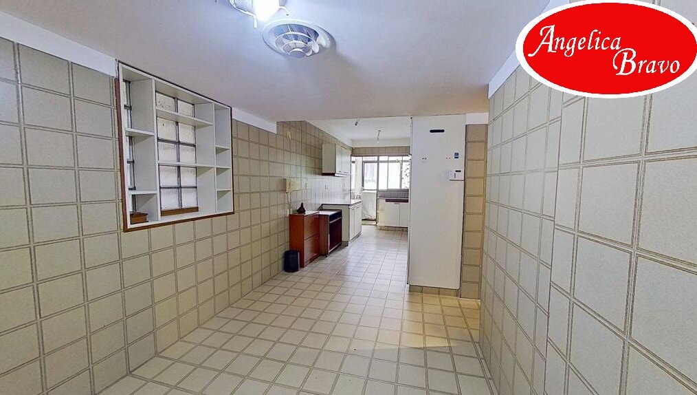 Retiro piso 4 ambientes con dependencia de servicio, 2 cocheras y baulera. - 16