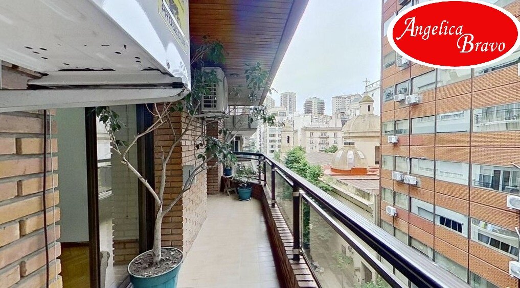 Retiro piso 4 ambientes con dependencia de servicio, 2 cocheras y baulera. - 12
