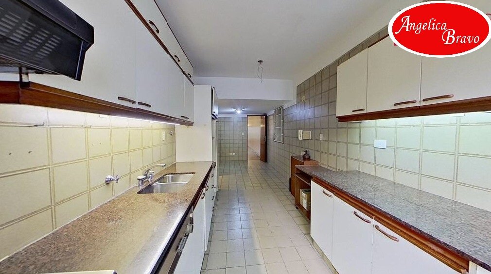 Retiro piso 4 ambientes con dependencia de servicio, 2 cocheras y baulera. - 21