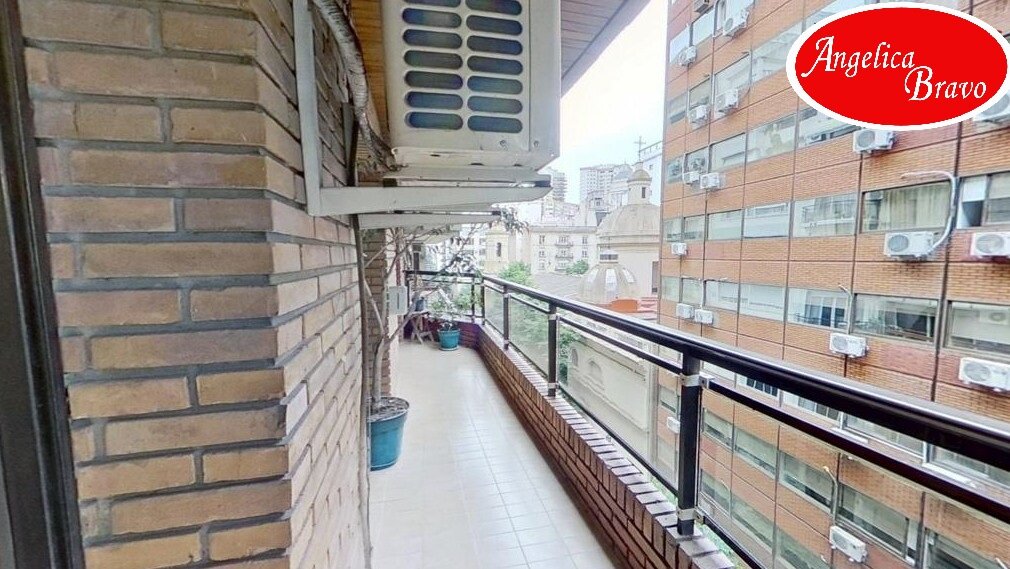 Retiro piso 4 ambientes con dependencia de servicio, 2 cocheras y baulera. - 11