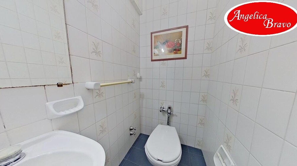 Retiro piso 4 ambientes con dependencia de servicio, 2 cocheras y baulera. - 54
