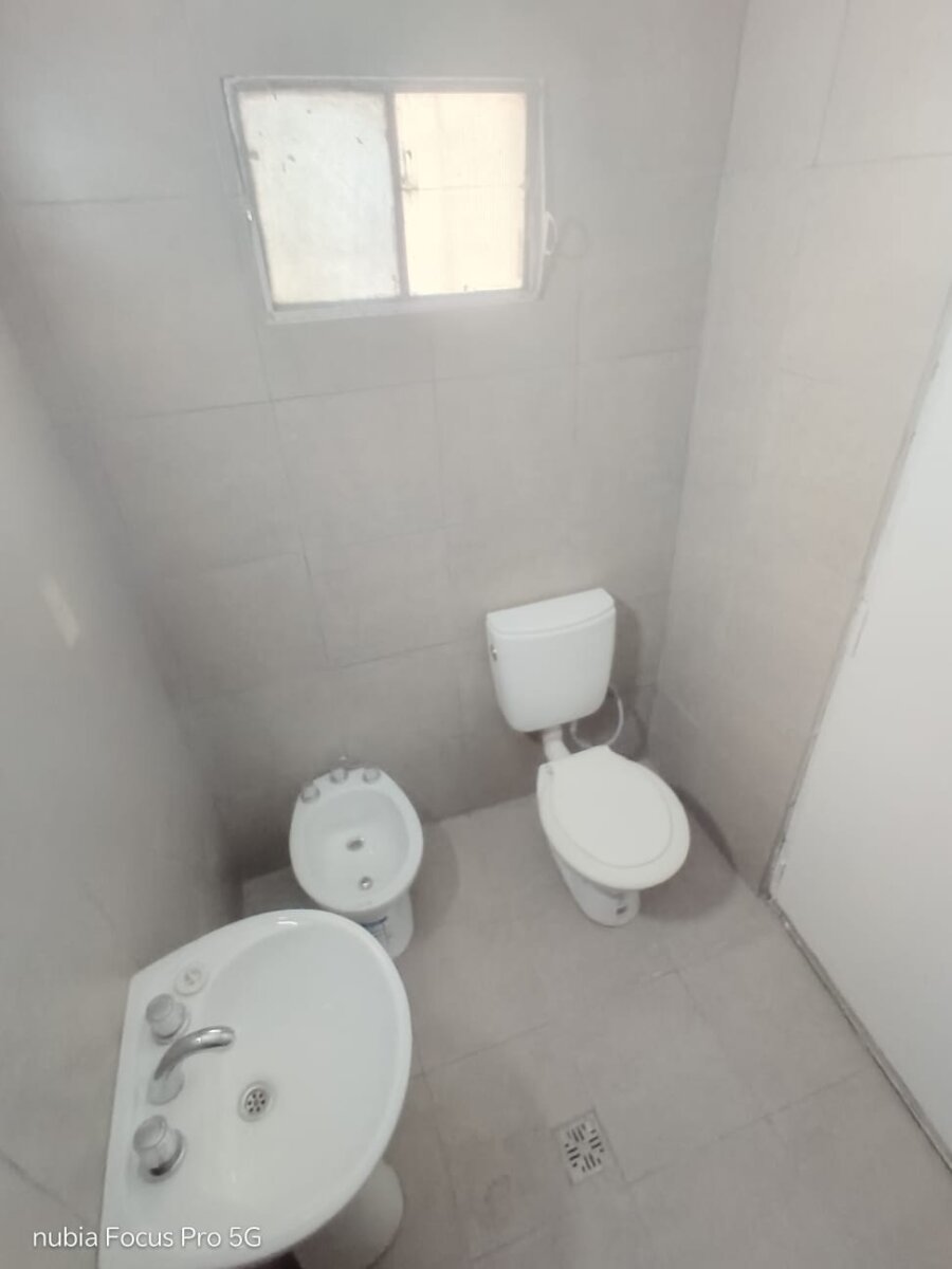 VENTA INCREIBLE!!!DEPTO TOTALMENTE REMODELADO A NUEVO 2DORM B° LOS PARAISOS - Imagen 10