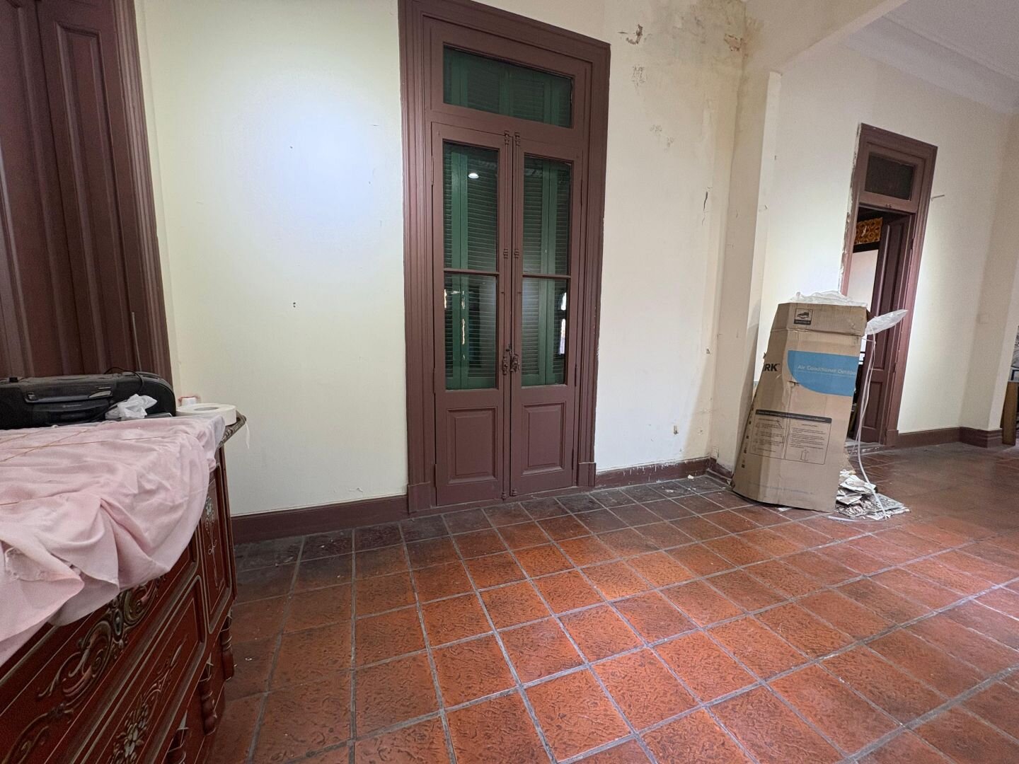Ph en venta. CAMINITO. Primer piso. Dividido en dos plantas más. - 18
