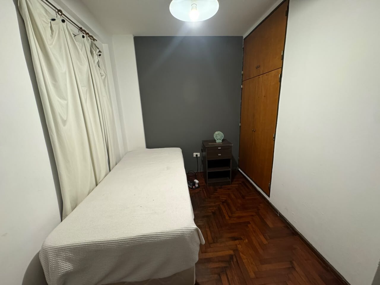 Duplex de 1 Dormitorio y Medio Amoblado con Doble Balcon Frente al Parque Sarmiento Nueva Cordoba - 12