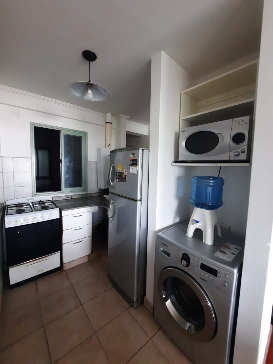 Duplex de 1 Dormitorio y Medio Amoblado con Doble Balcon Frente al Parque Sarmiento Nueva Cordoba - 7