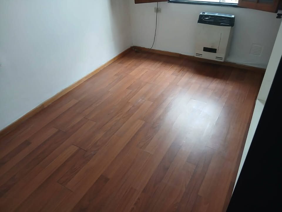 Casa con Pileta, Quincho Completo y Cochera para 3 Autos | Los Plátanos - 9