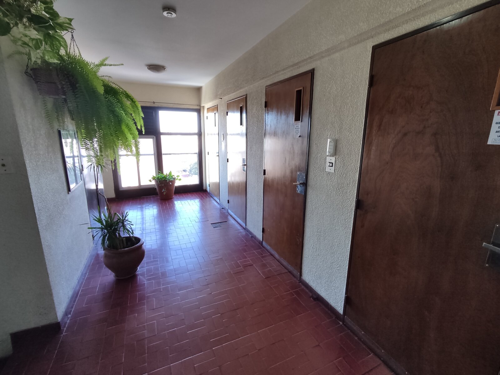 AV. PELLEGRINI 1456 PISO 10 DTO. 08 - 9