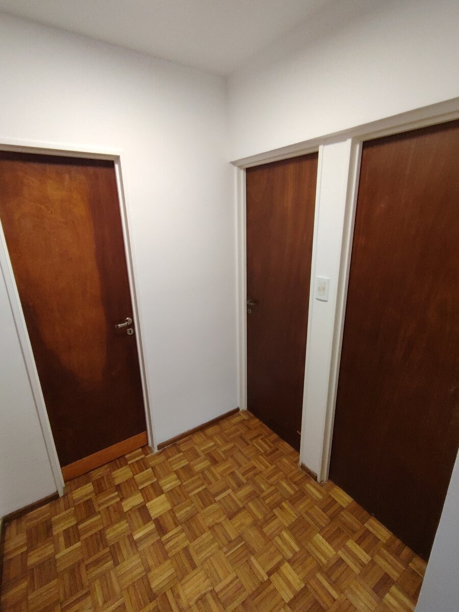 AV. PELLEGRINI 1456 PISO 10 DTO. 08 - 27