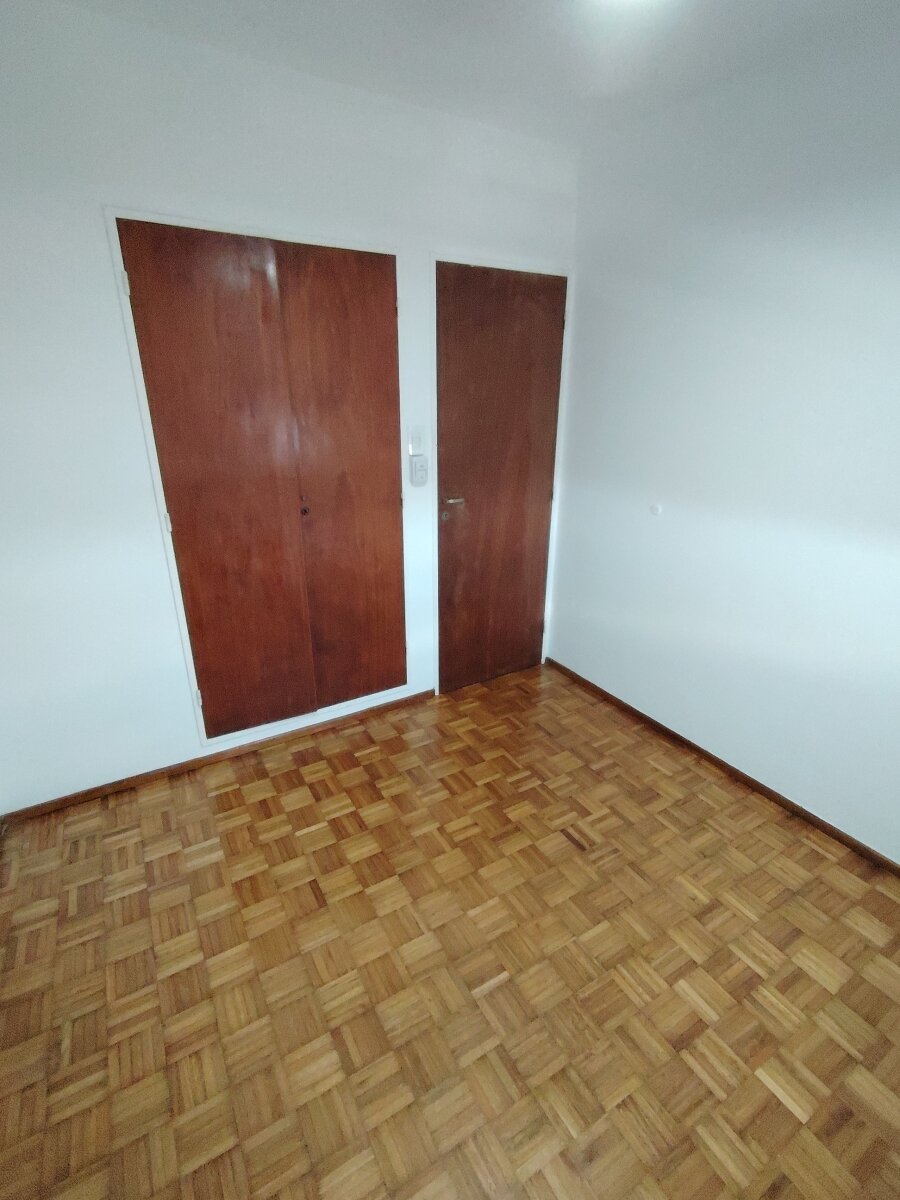 AV. PELLEGRINI 1456 PISO 10 DTO. 08 - 34