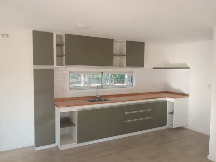 Casas - Iriondo -  Alquiler