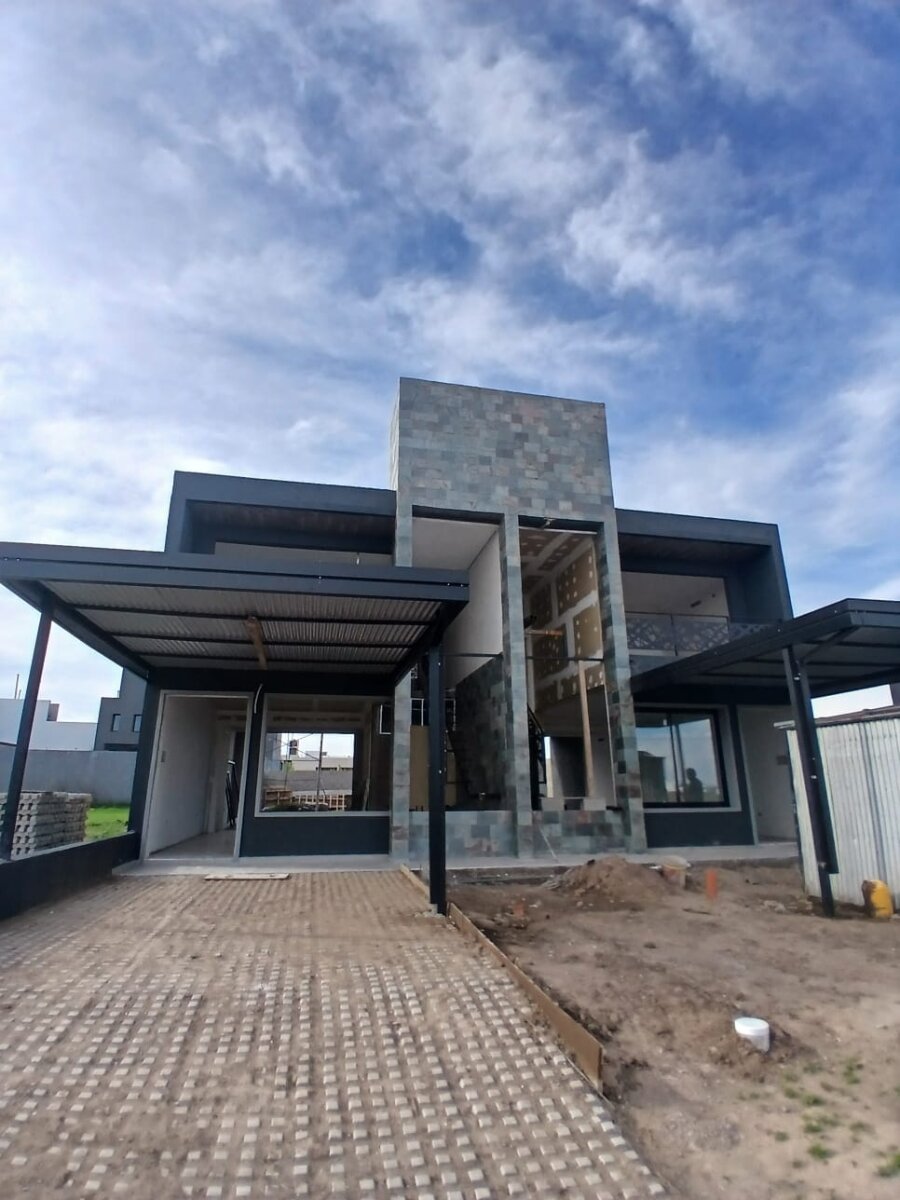 Duplex de 3 Dorm en Venta - Docta Etapa 3