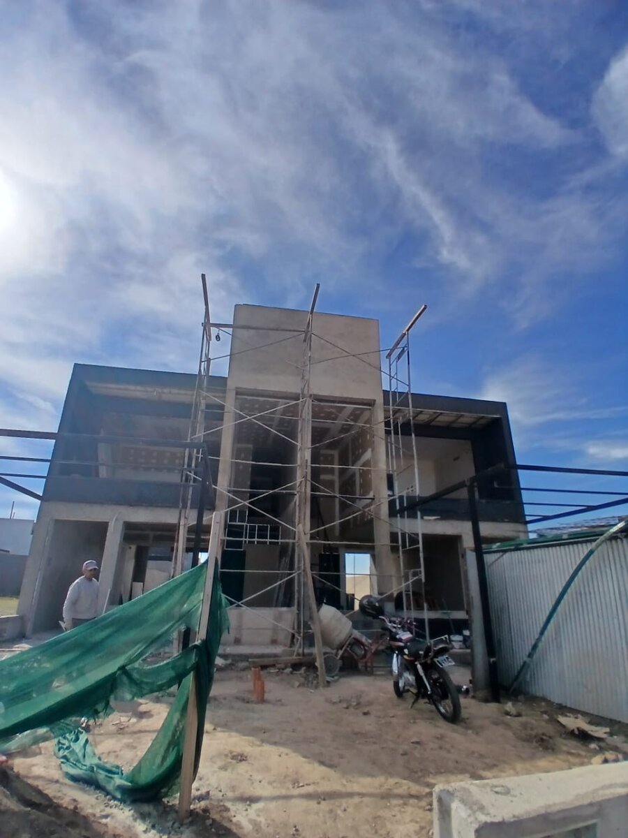Duplex En Venta De 3 Dorm - Docta Etapa 3 - 17