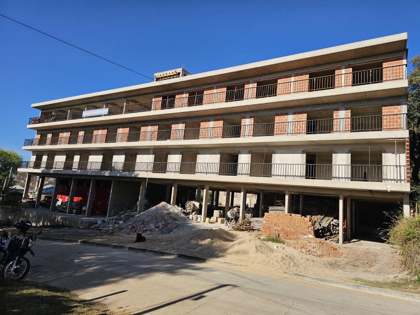 Edificio Ruka 1! Invertí en el pozo! Departamentos de 1 y 2 dormitorios, con excelente ubicación y vistas!⁣ Victoria, Entre Ríos - 14